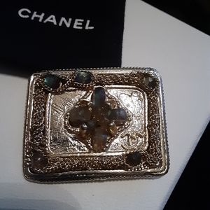CHANEL BROOCHE PIN ONE OF A KIND,  UNIQUE AND RARE